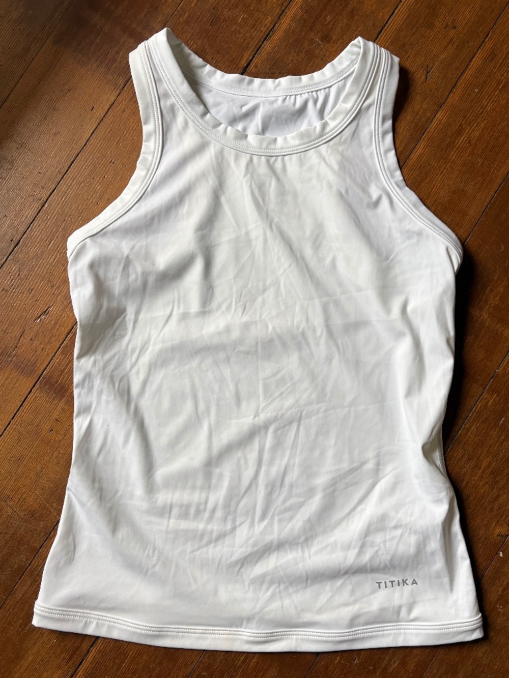Titika white tank